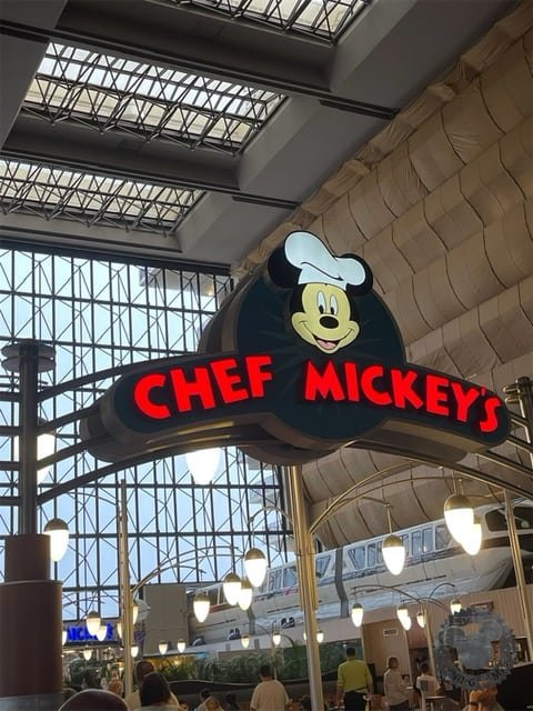 chef mickey's